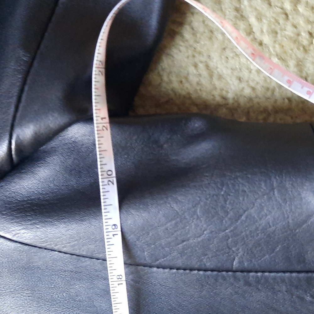 Ellen Tracy Genuine Leather Jacket - Picture 9 of 9